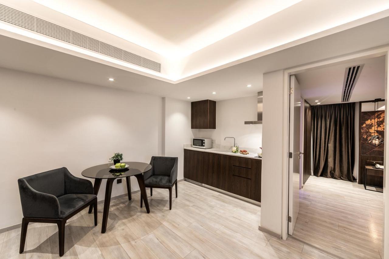 Executive Triple Suite