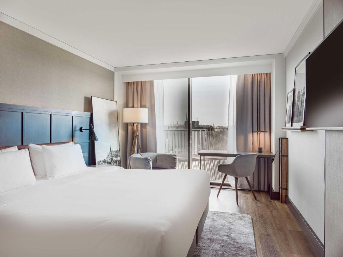 Superior Room City View