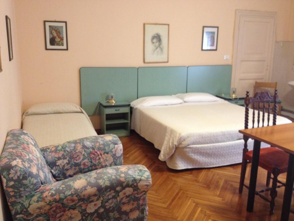 Pokój rodzinny z łazienką