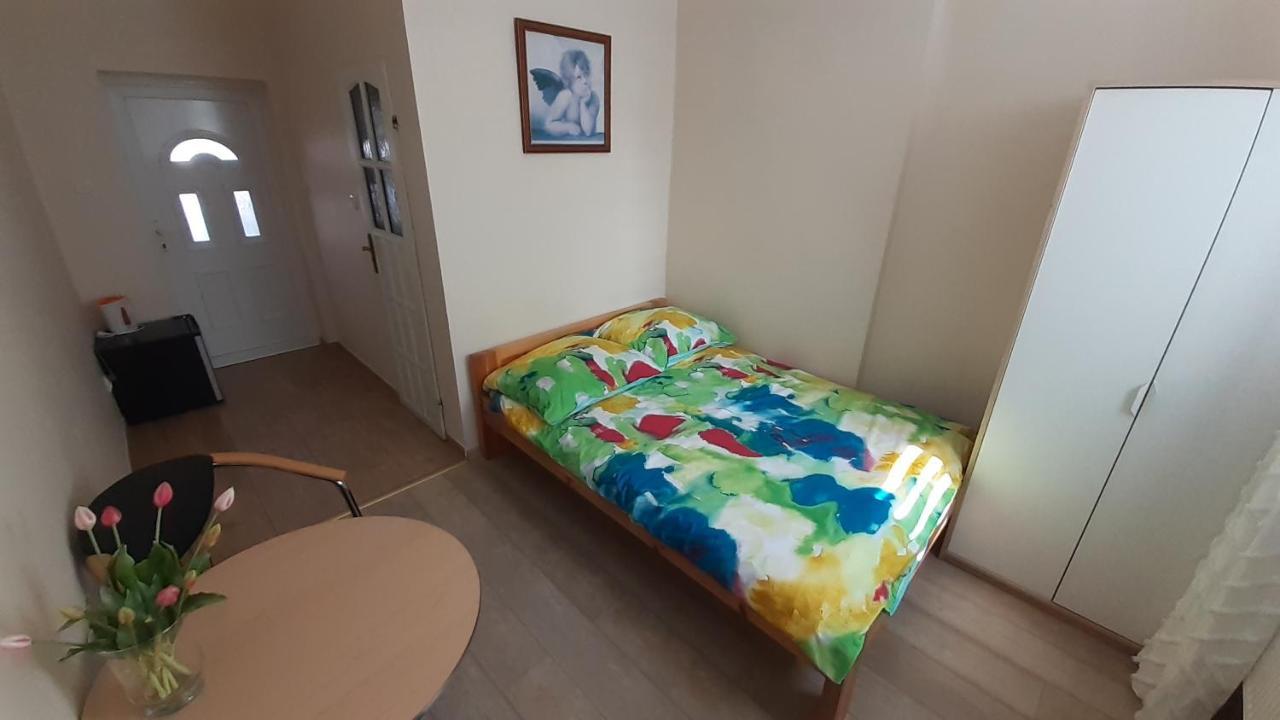 Pokój dwuosobowy z prywatną łazienką