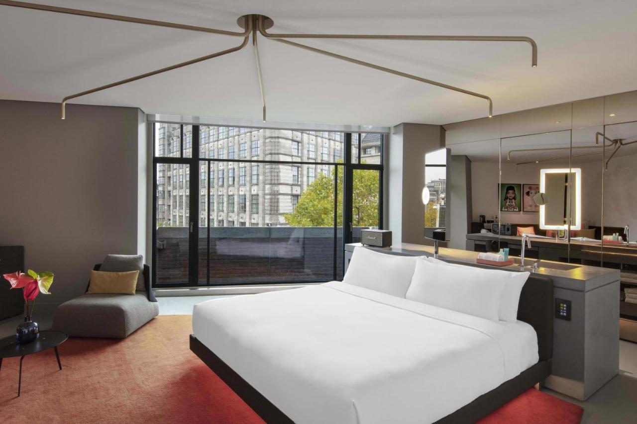 Premier Suite Exchange Suite 1 King