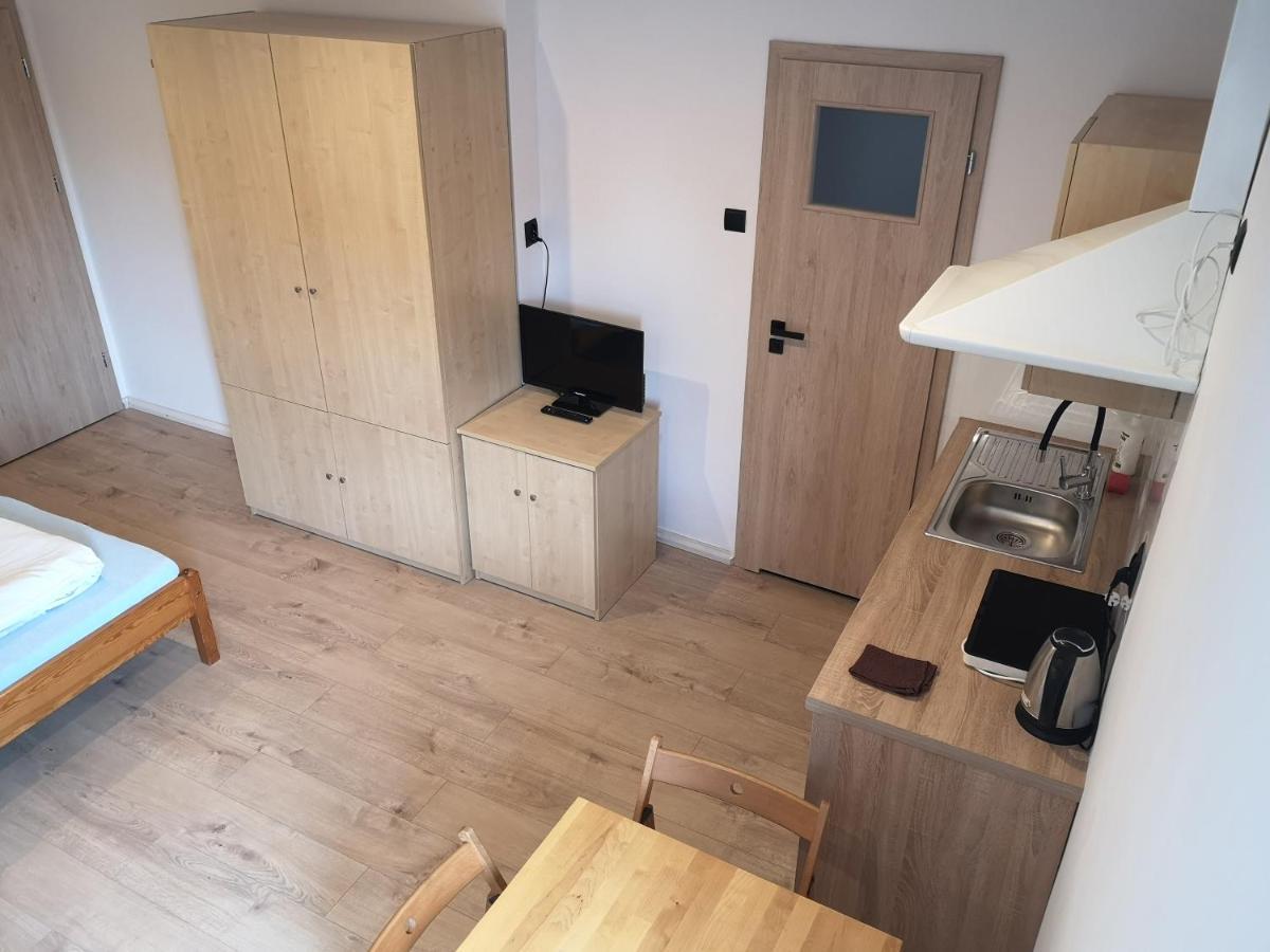 Large Twin Room,1406975981:JPEG