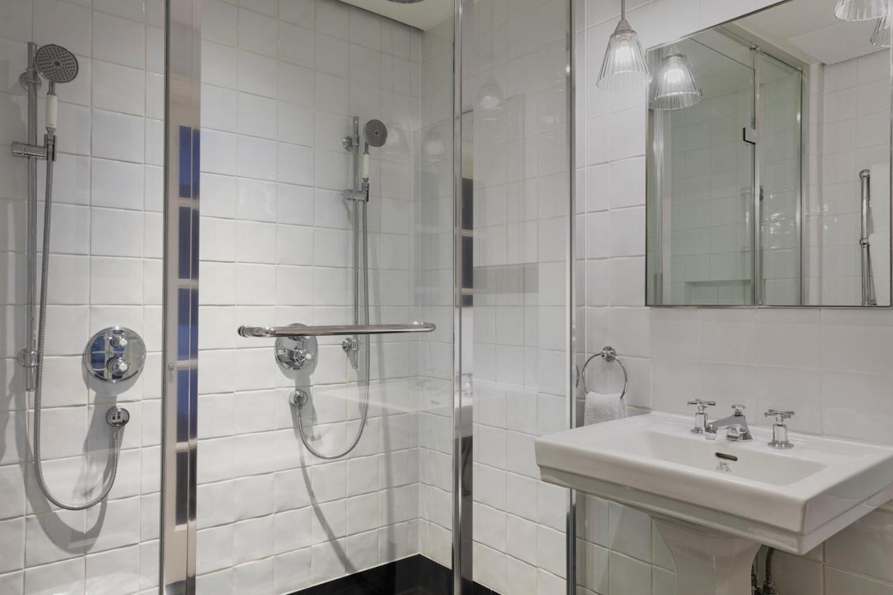 Queen Room - Edwardian/High Floor,1710620231:JPEG