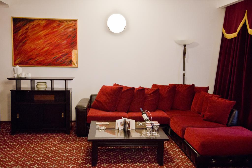 Presidential Apartment,162733554:JPEG