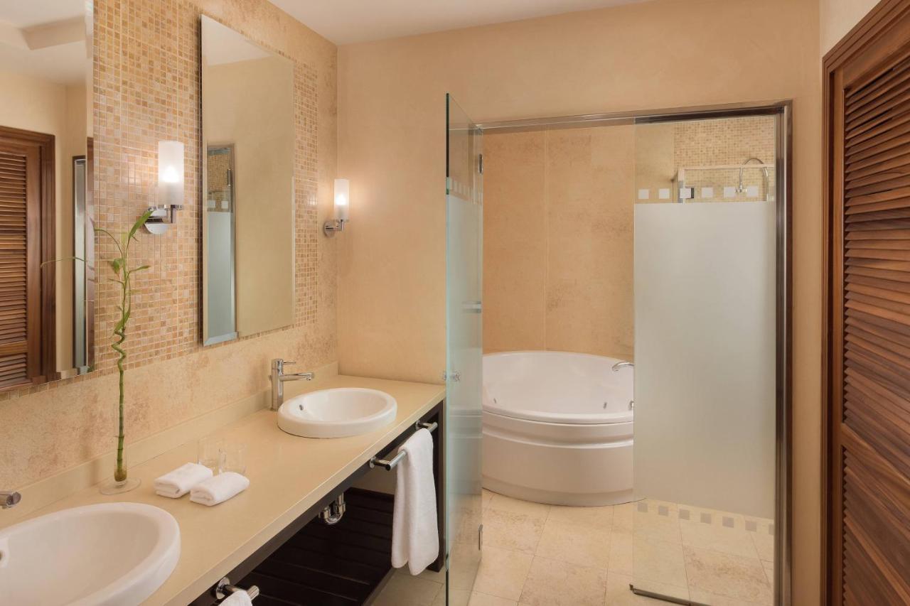 Apartament typu Premium Junior Suite z widokiem na ogród