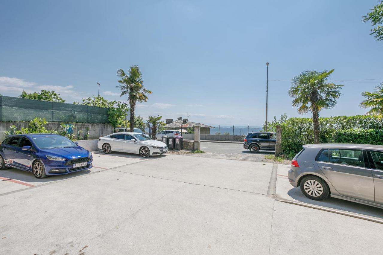 Apartment Sea View