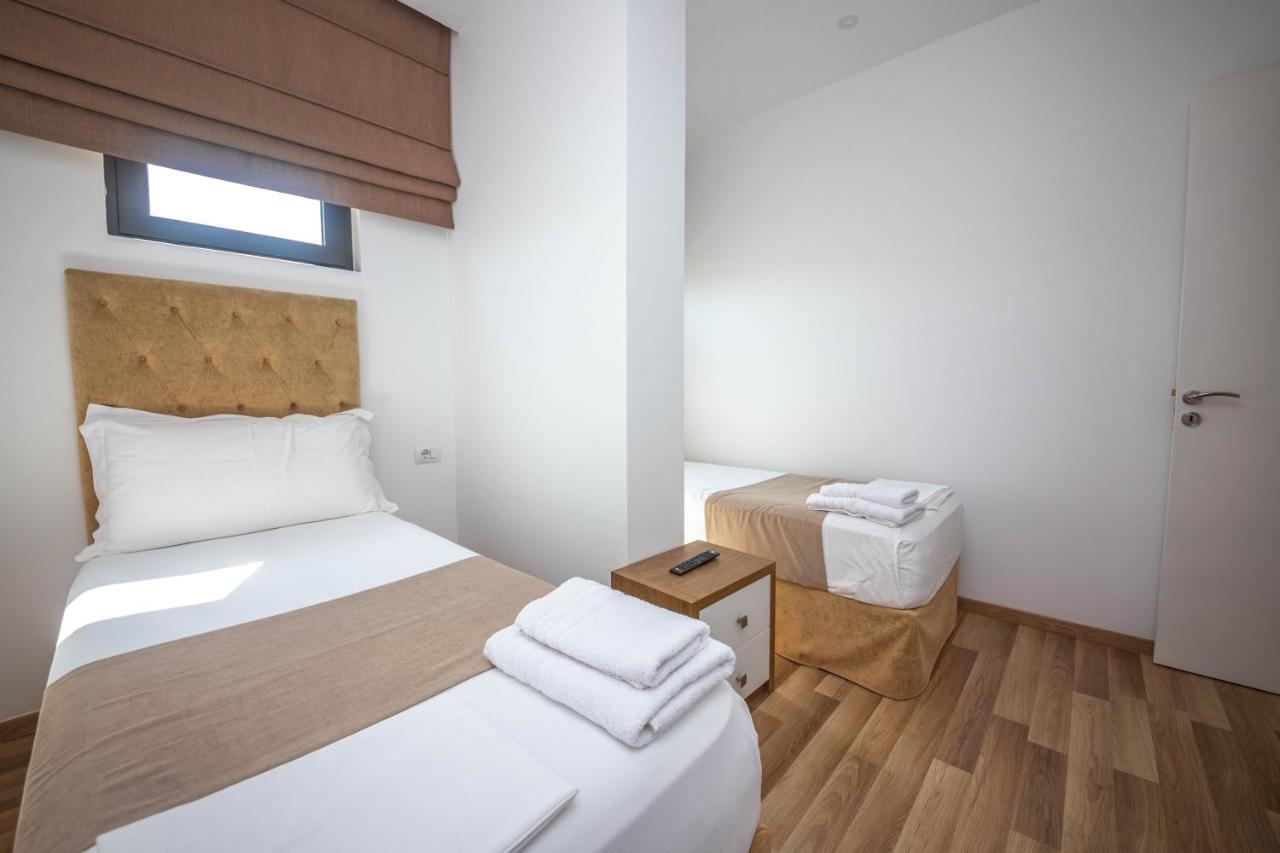 Deluxe Quadruple Room Balcony