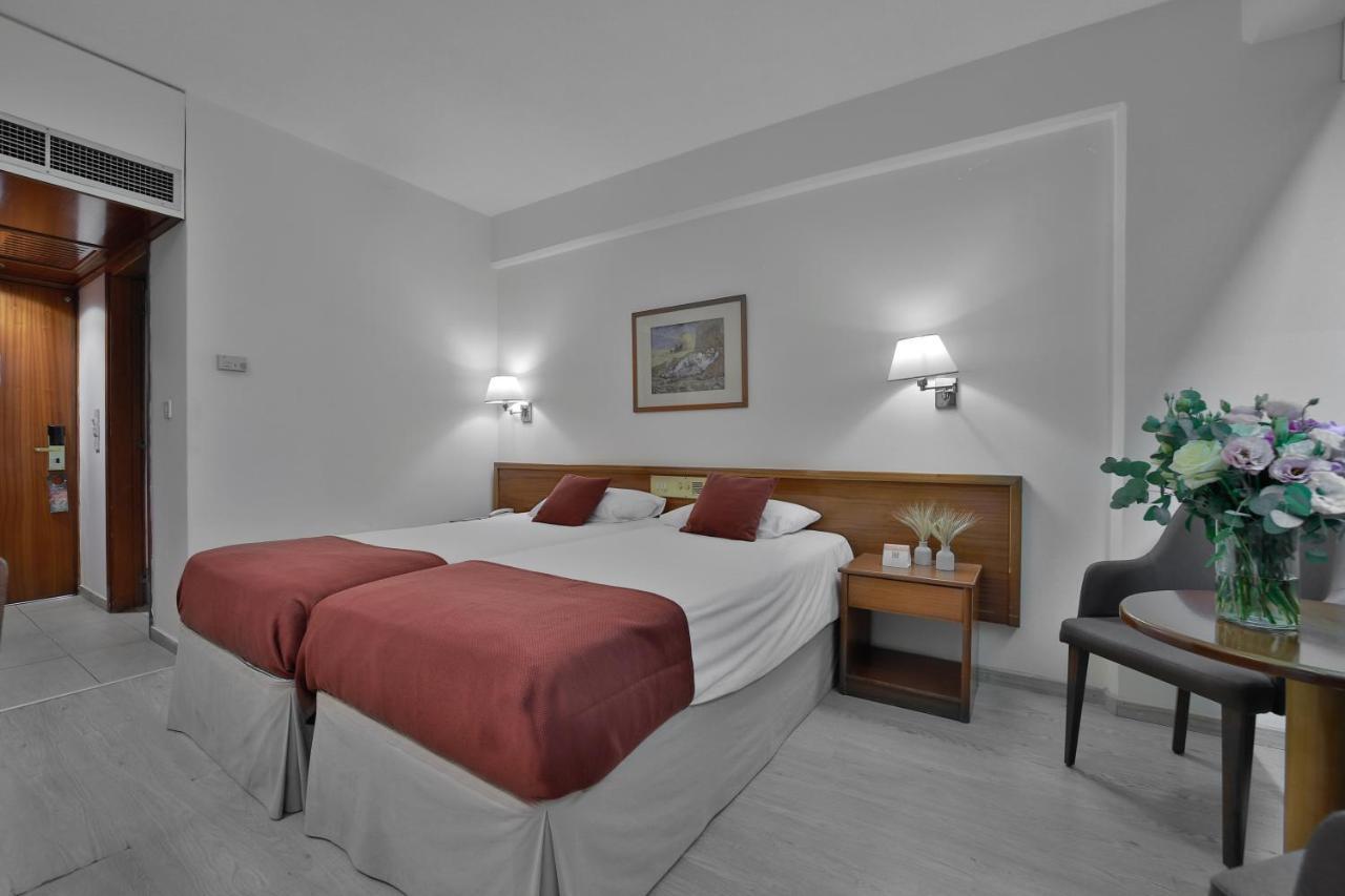 Standard Double or Twin Room Inland View
