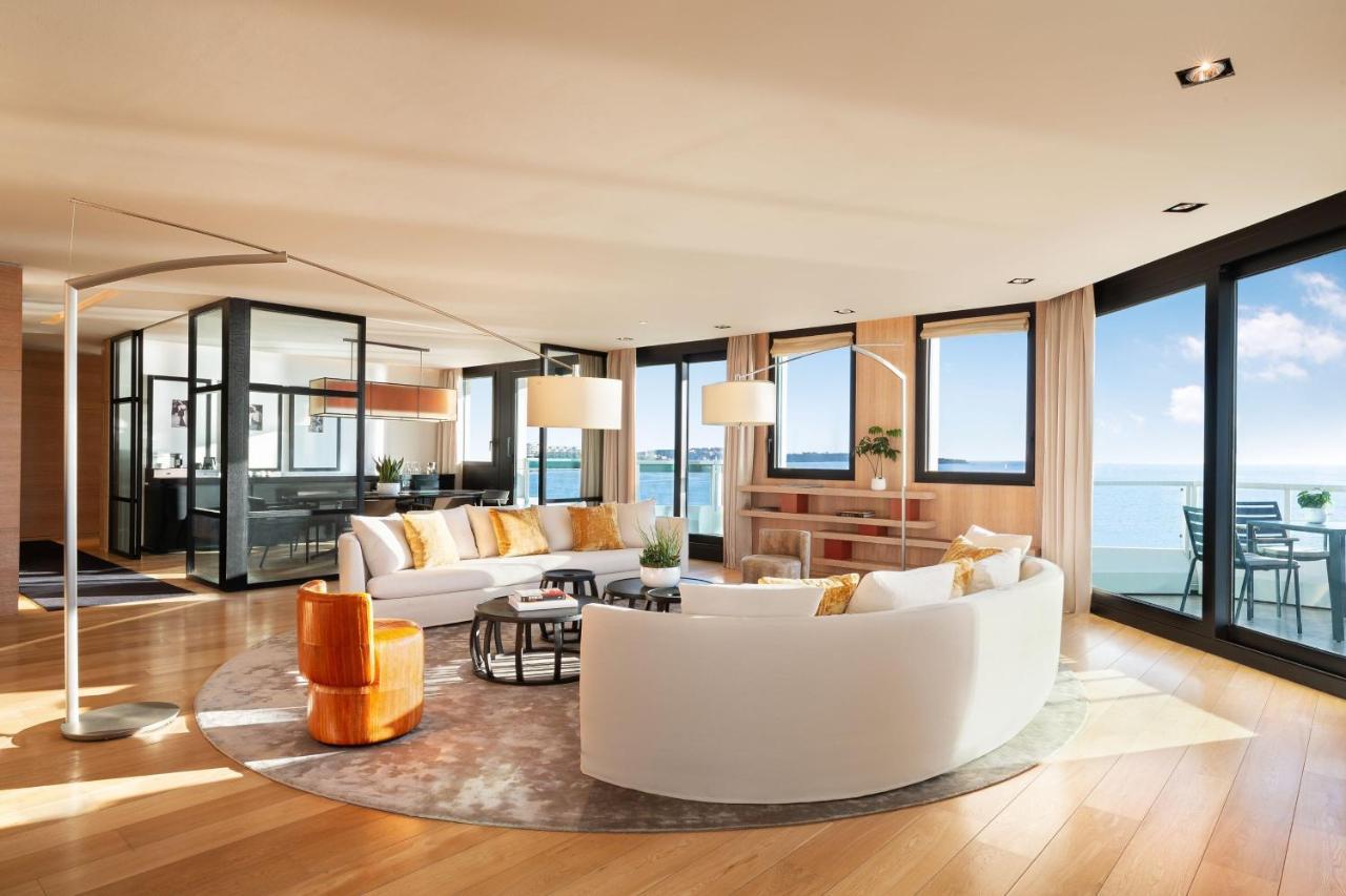 Two-Bedroom Seafront Presidential Suite Balcony