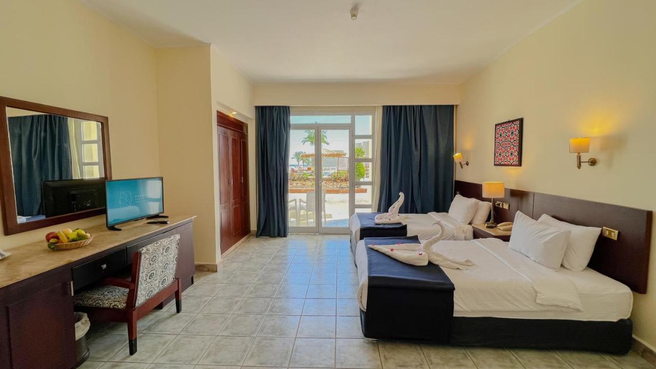 Double or Twin Room Pool View