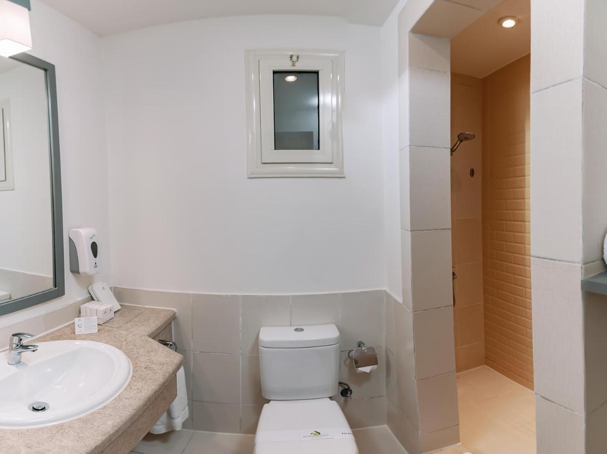 Superior Double Room,1420418322:JPEG