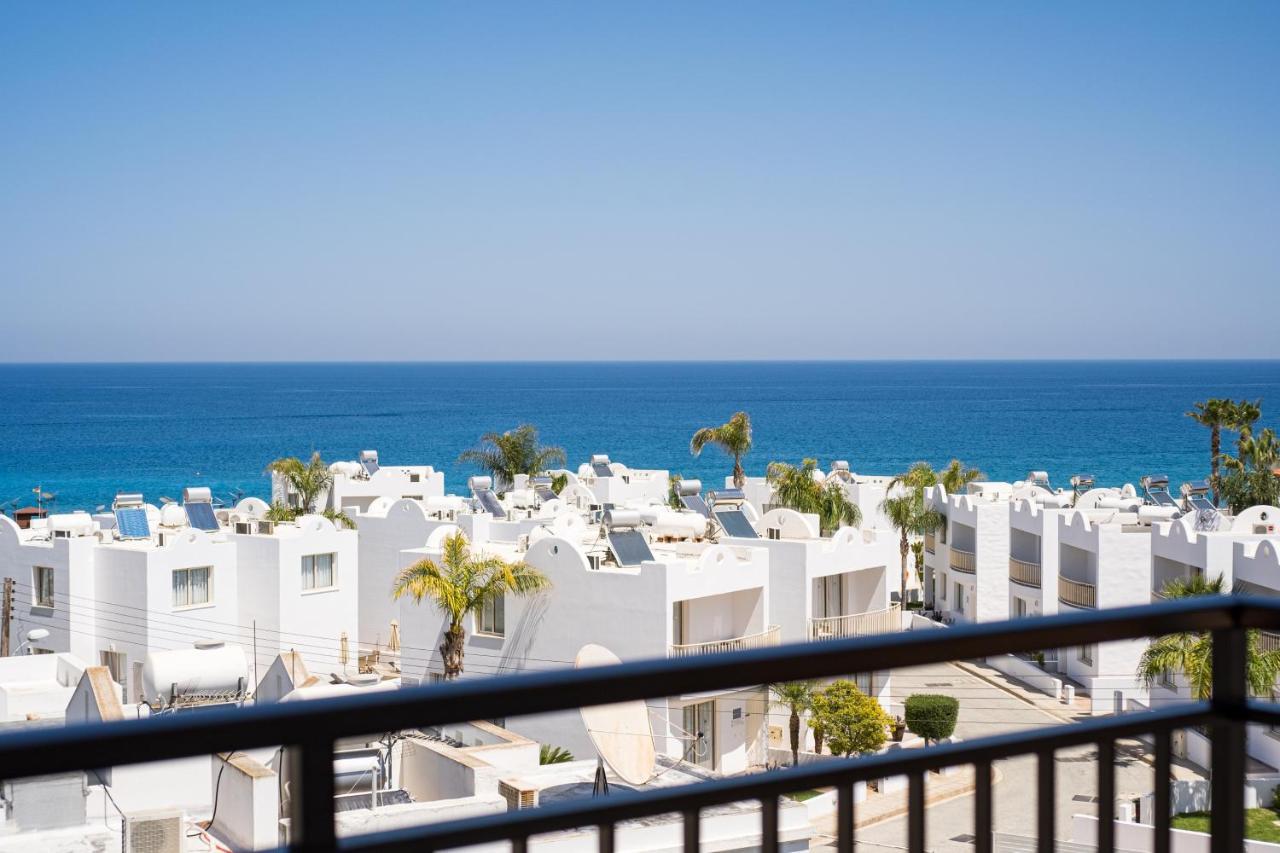 Twin Room Sea View