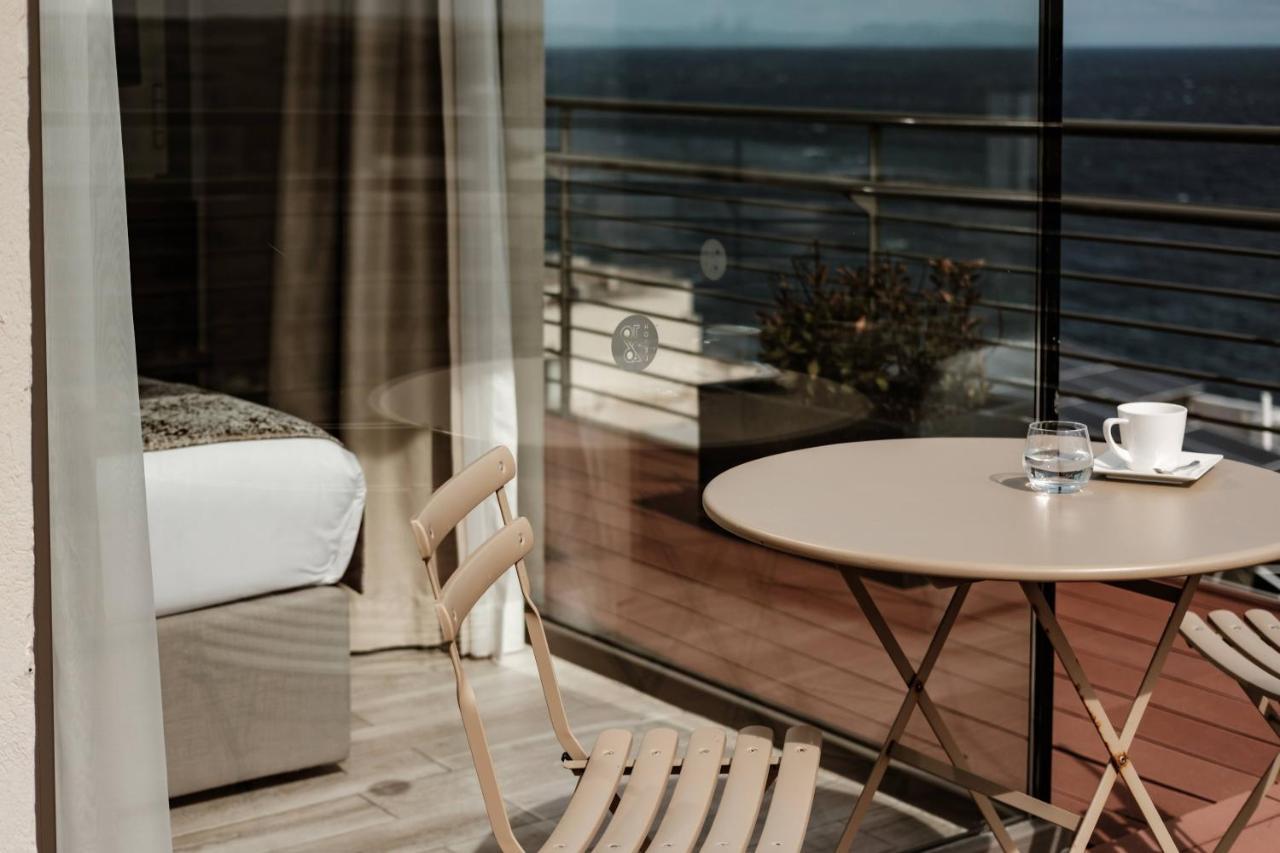 Signature Suite Sea View
