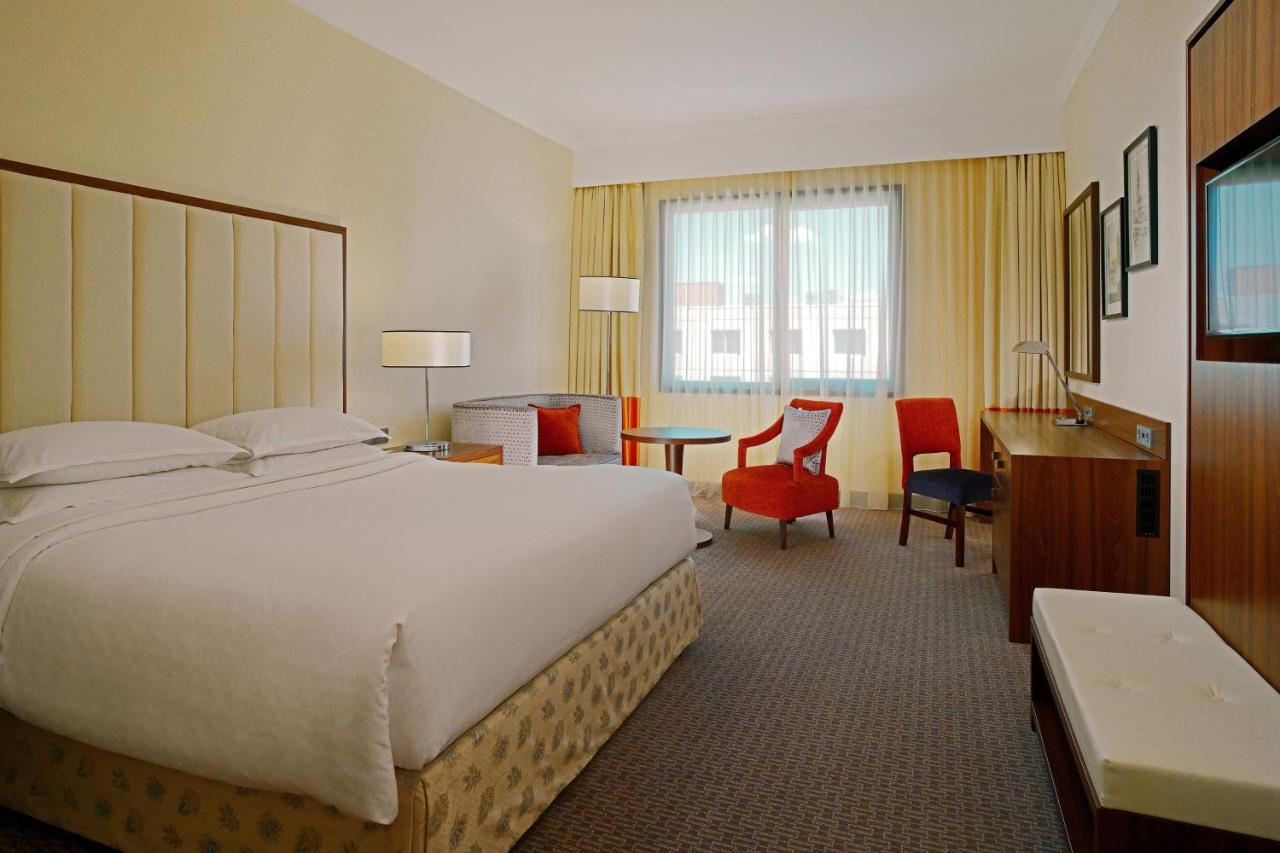 Executive King Guest room 1 King