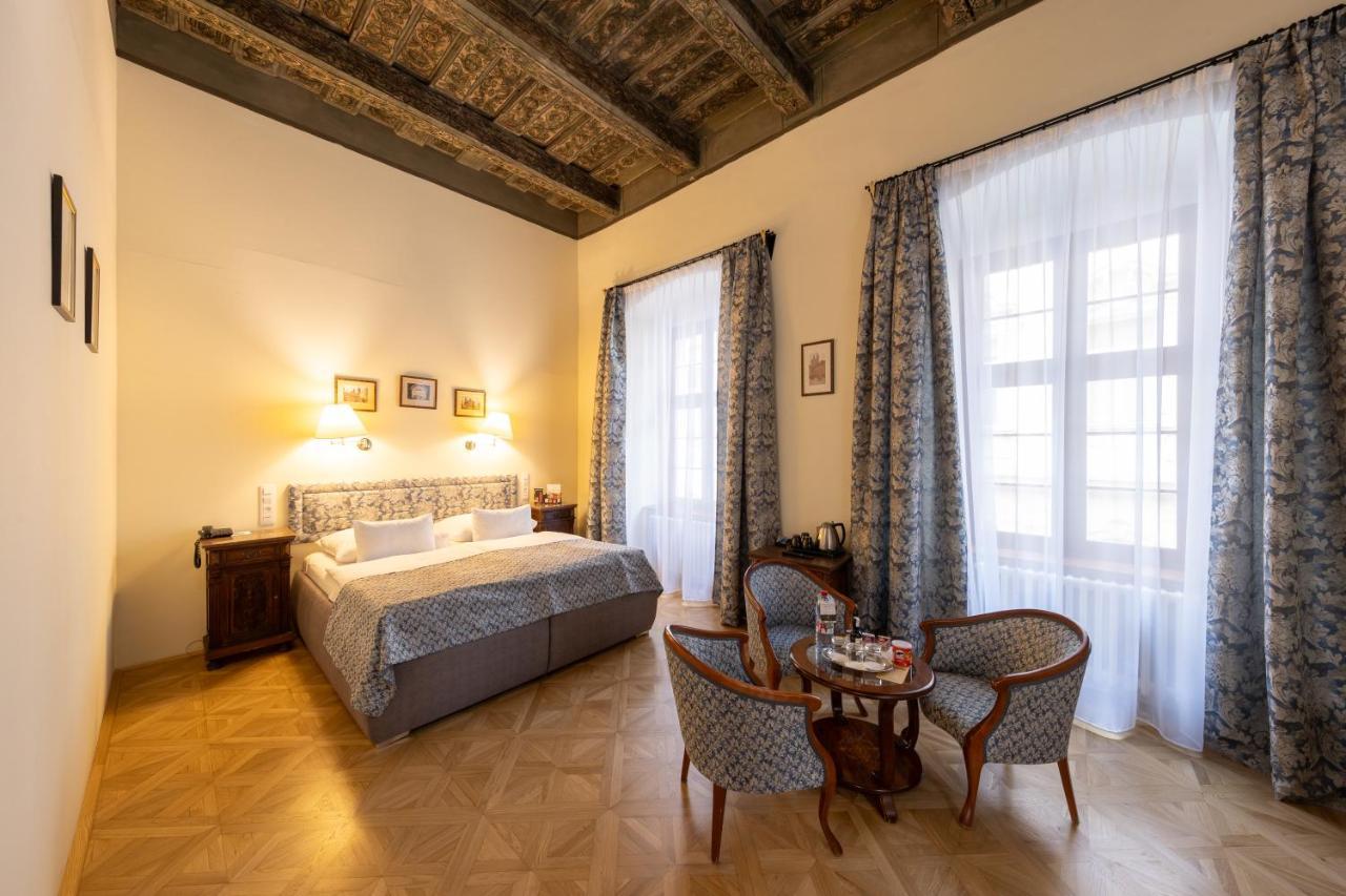 Deluxe Triple Room,1557339349:JPEG