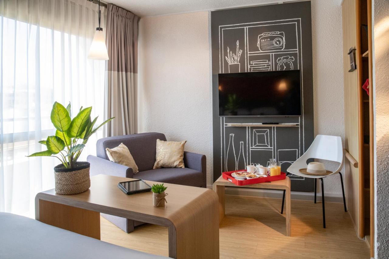 Standard Room 1 double bed 1 single bed