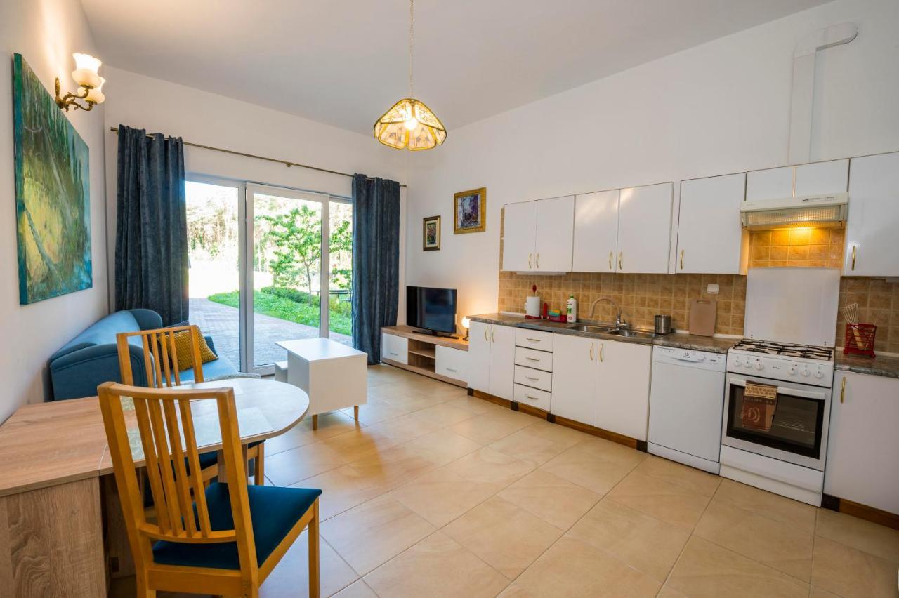 Apartment - Ground Floor,1583716134:JPEG
