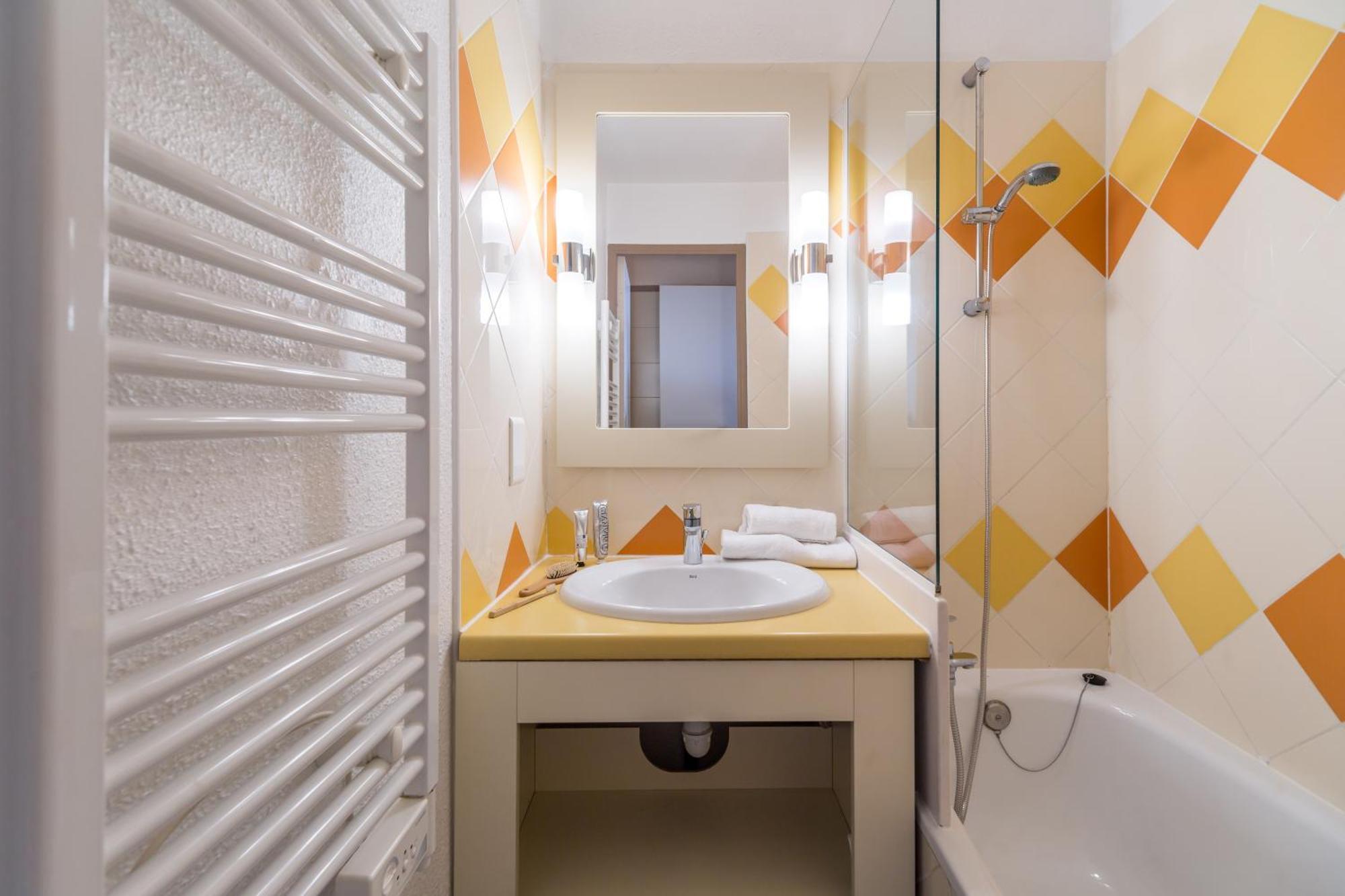 Studio Sleeping Alcove Terrace or Balcony Sea View
