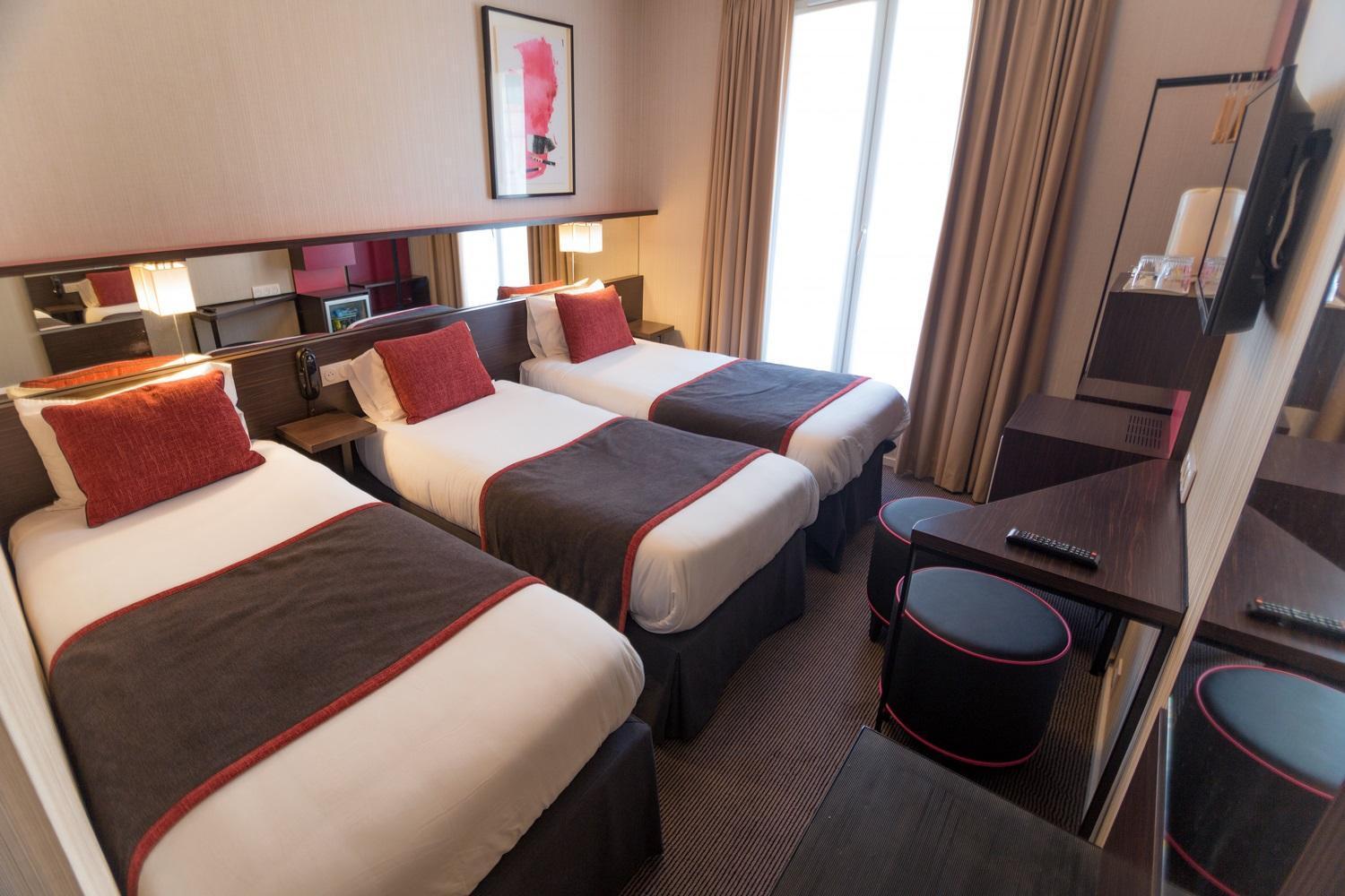 Triple Room