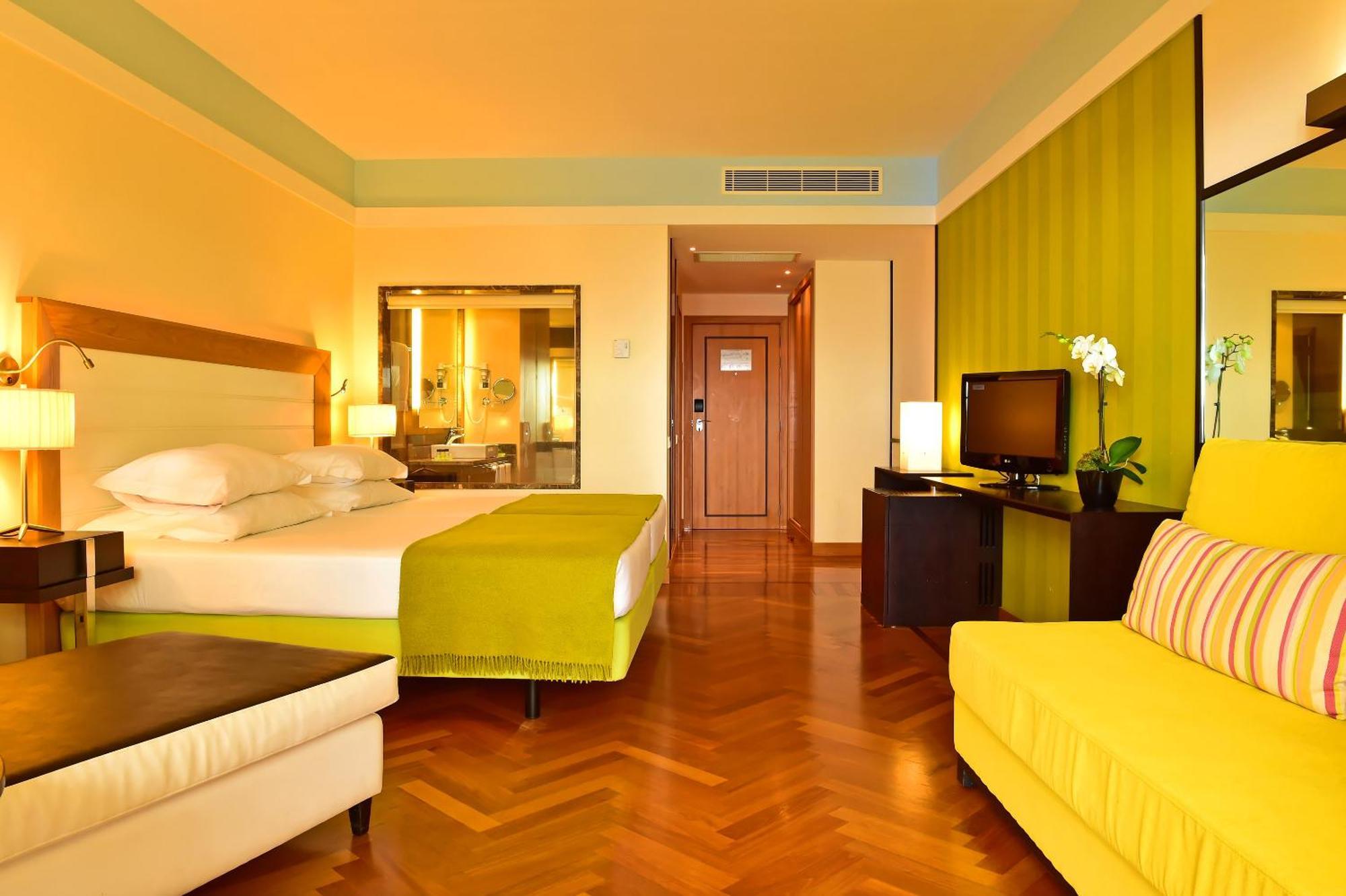 Superior Twin Room Sea View