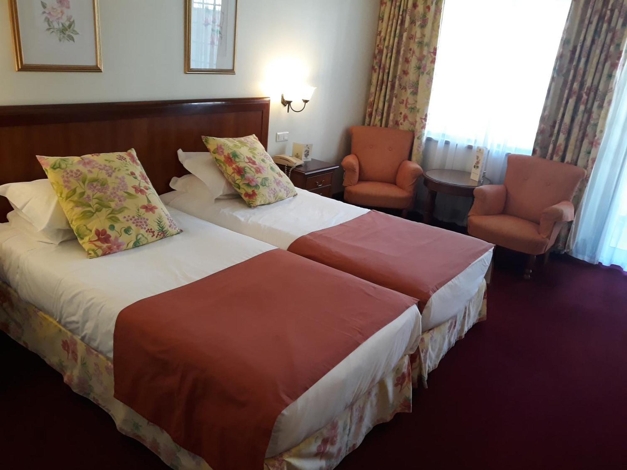 Superior Double or Twin Room Balcony Side Sea View,1433455261:JPEG