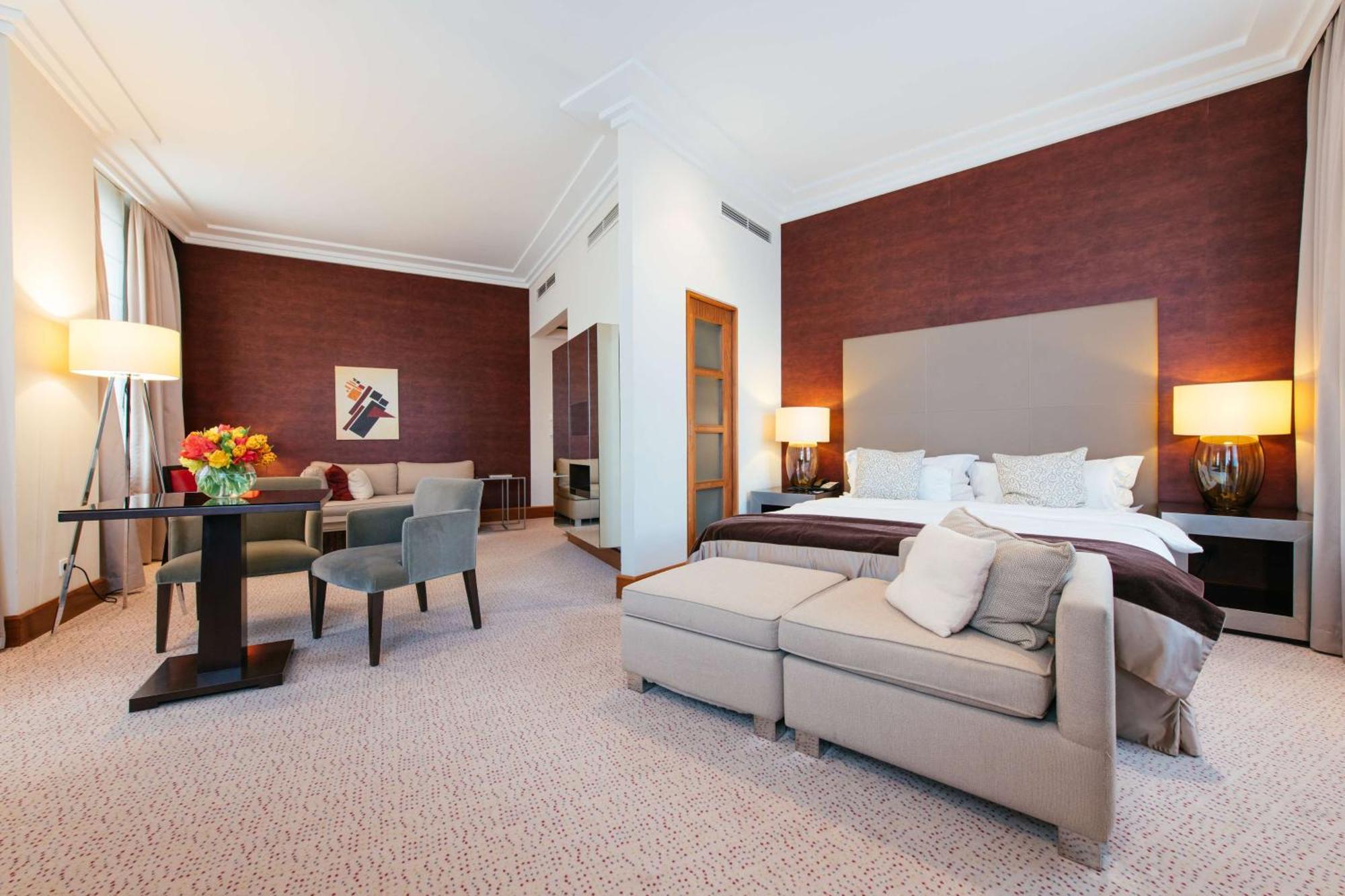 Junior Suite City View