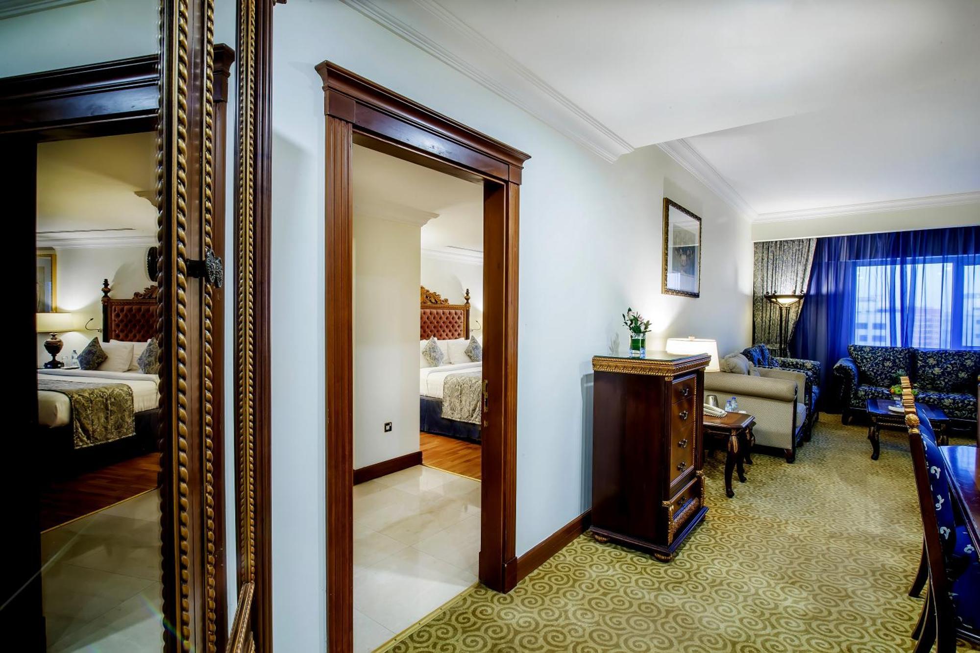 Premium One-Bedroom Suite F&B