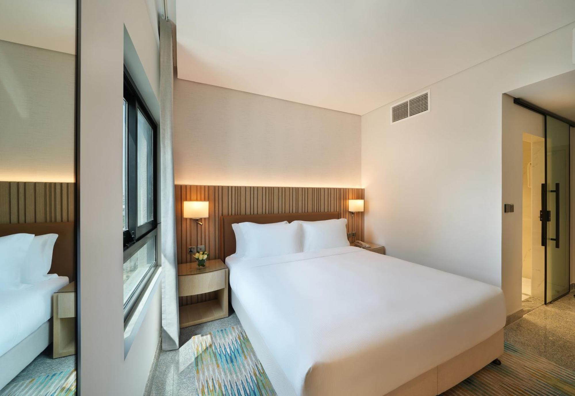 Pool View Room King Bed