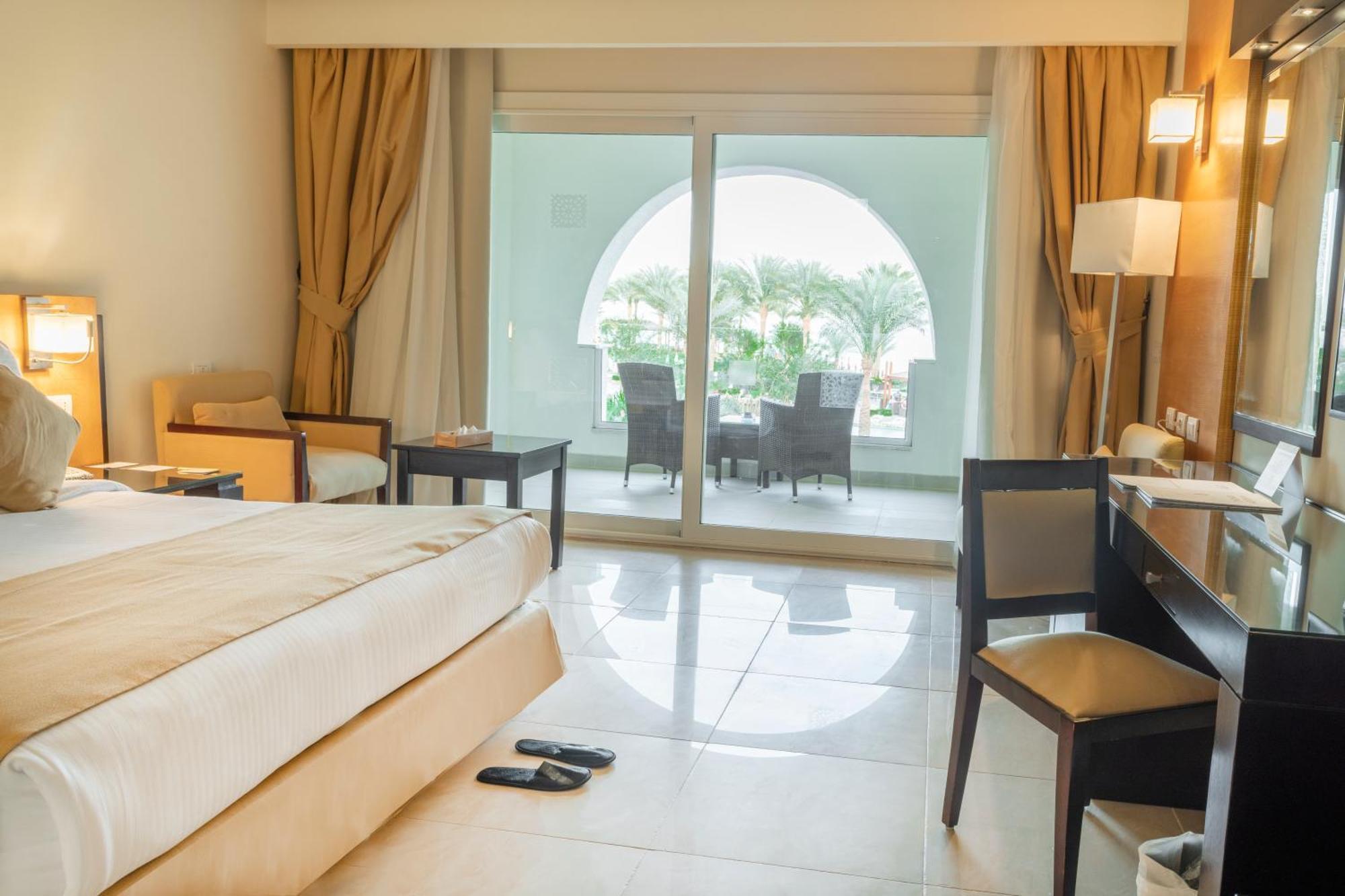 Deluxe Room Sea View