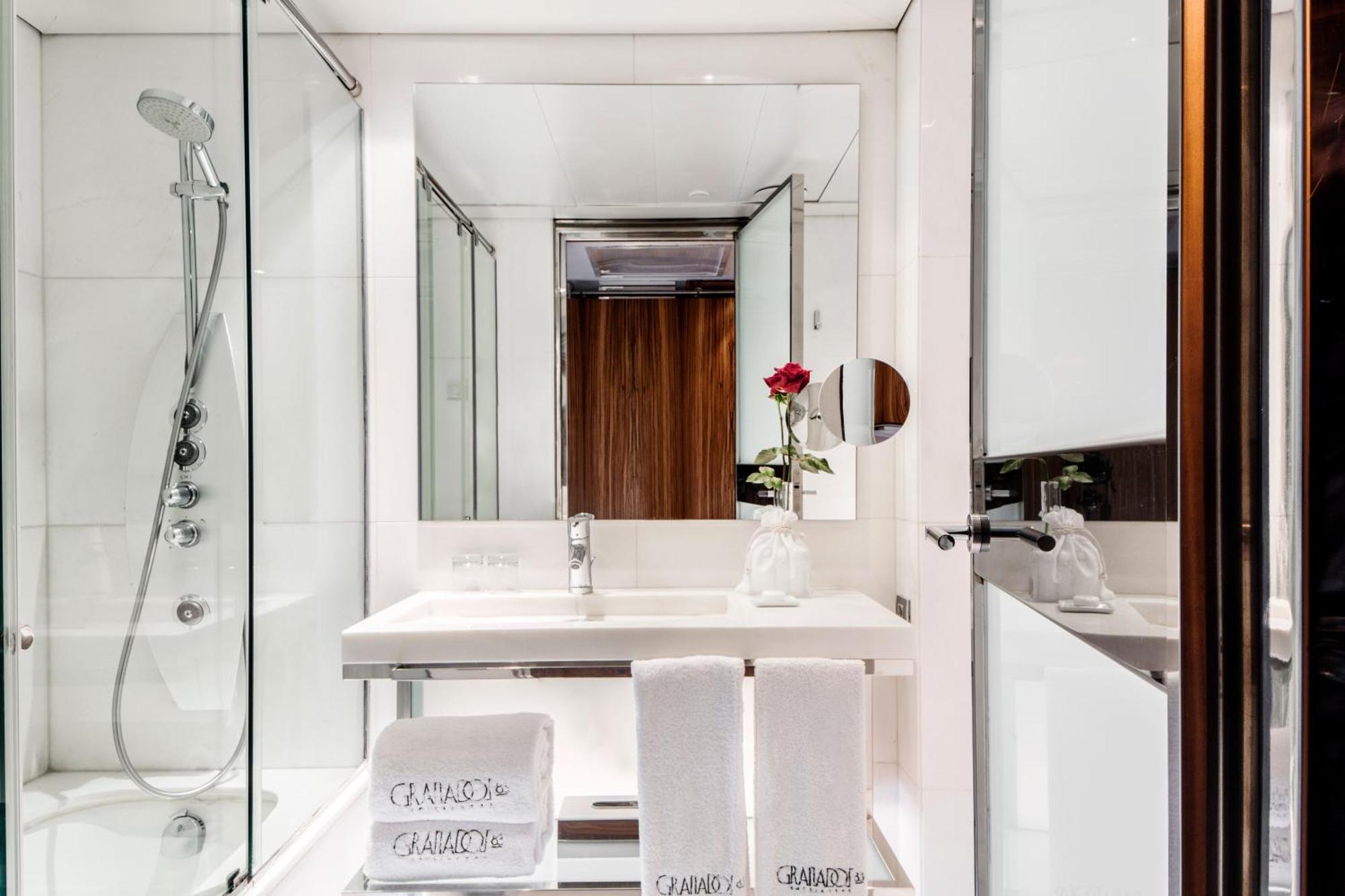 Apartament dwupoziomowy typu Suite