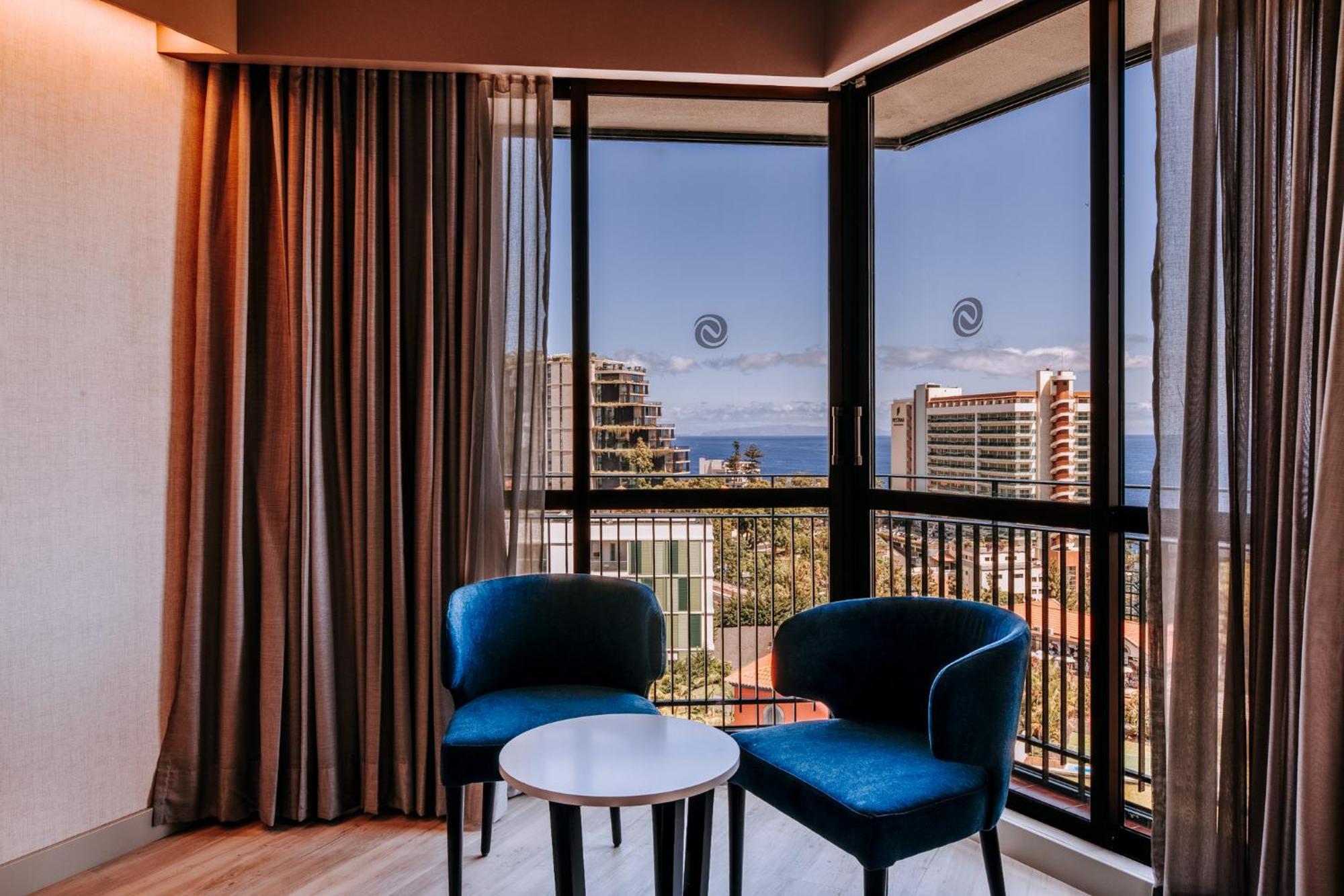 Twin Room Sea View