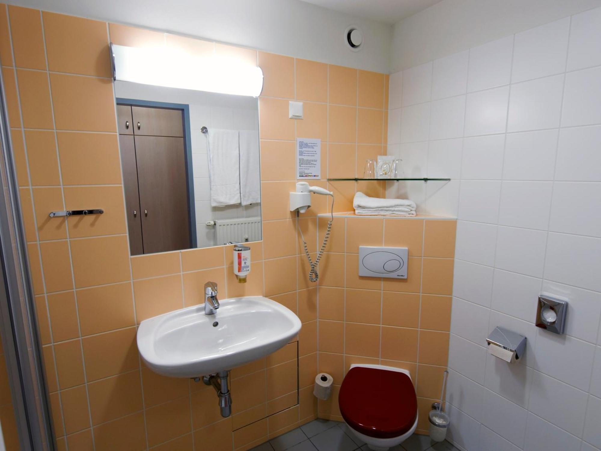 Deluxe Single Room Courtyard View