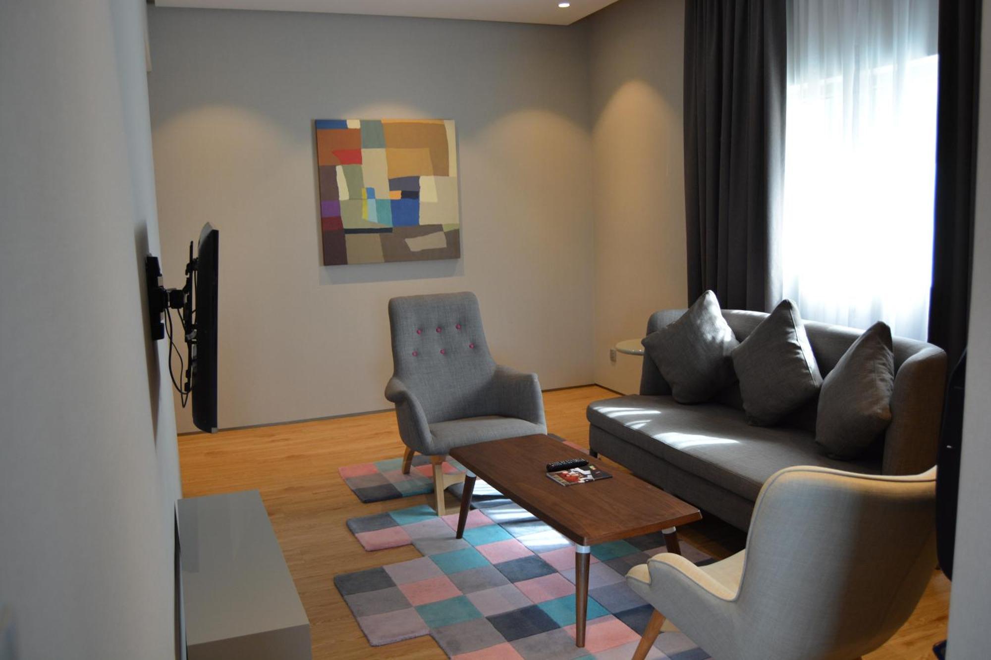 Double Suite a Living Room
