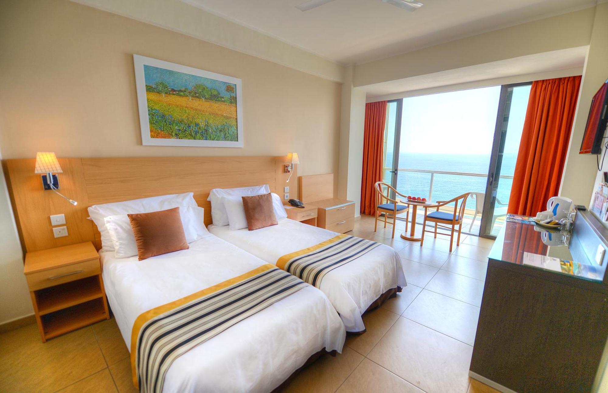 Twin Room Sea View