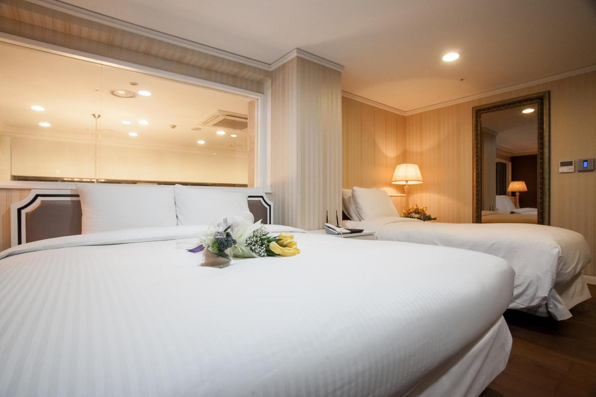 Royal Suite