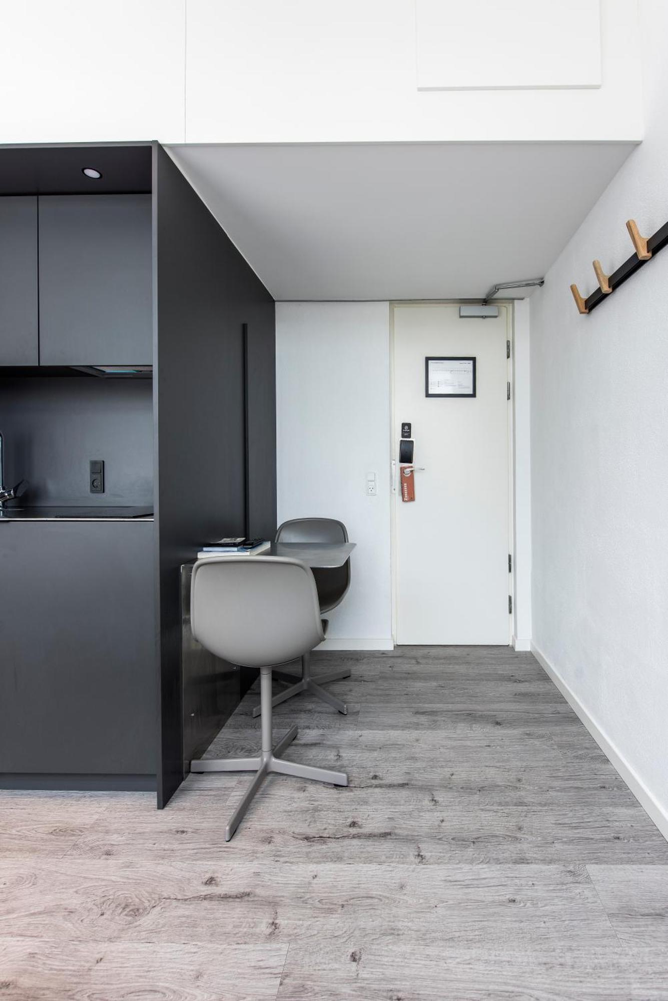 Single Room Kitchenette