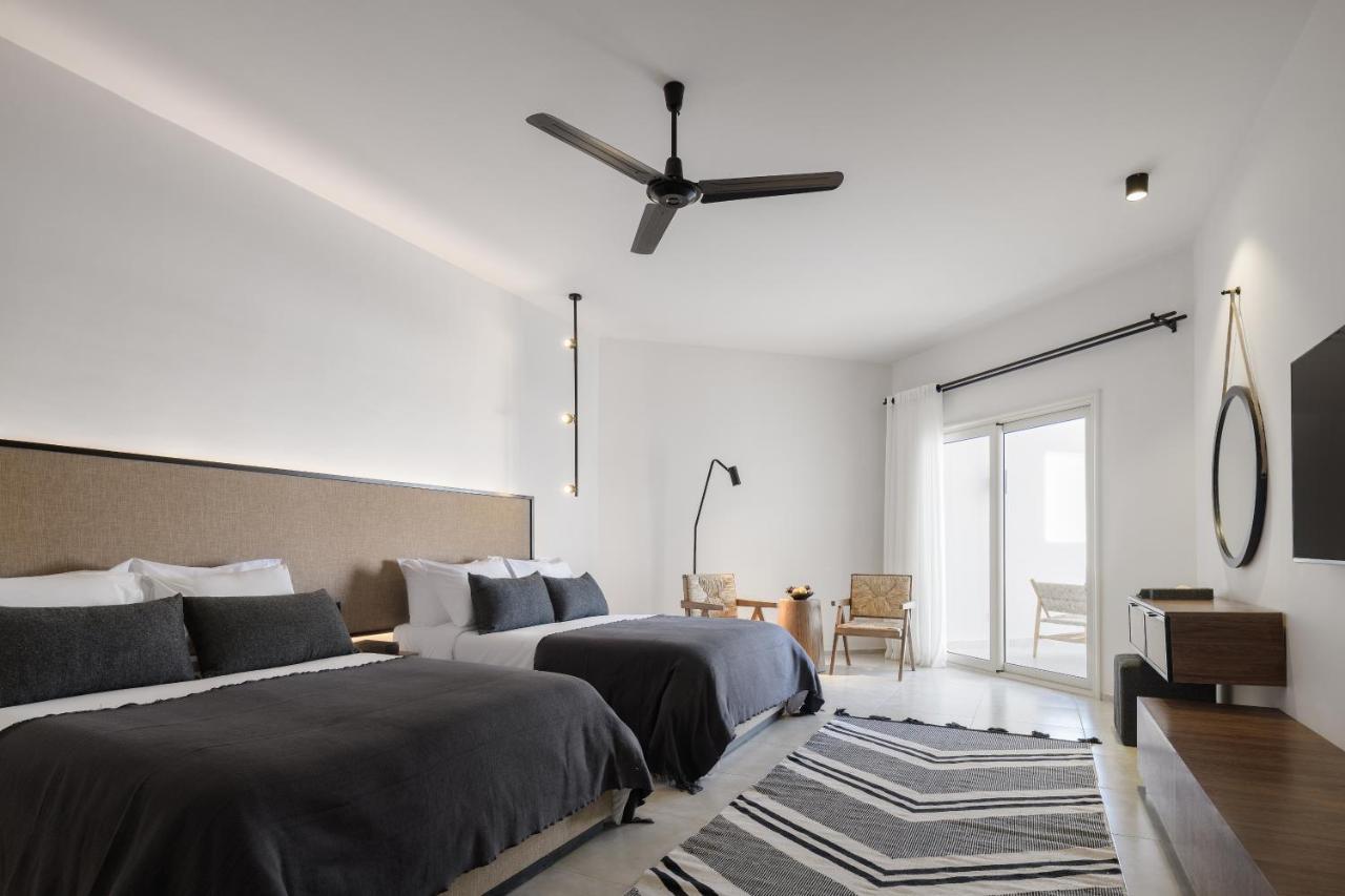 Deluxe Accessible Twin Room Pool Access