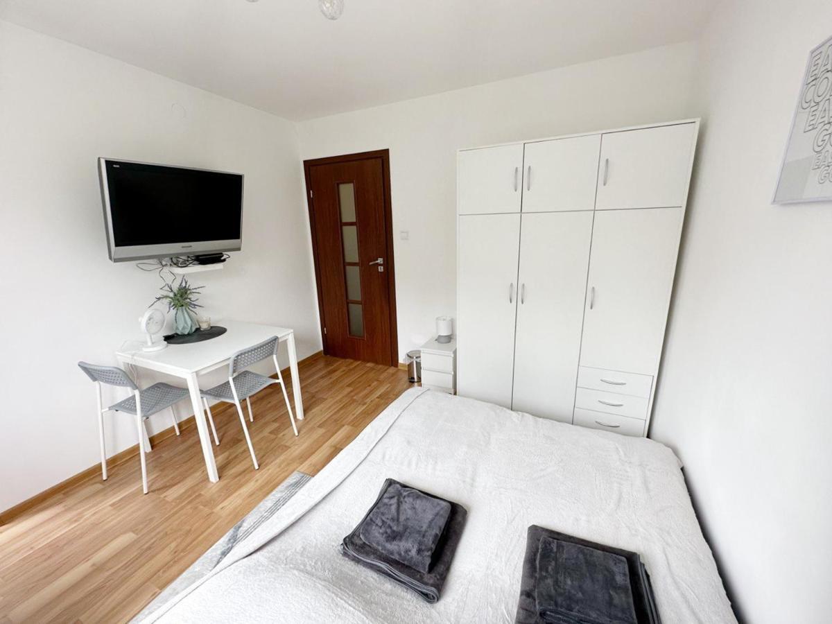 Double Room Balcony,1467013646:JPEG