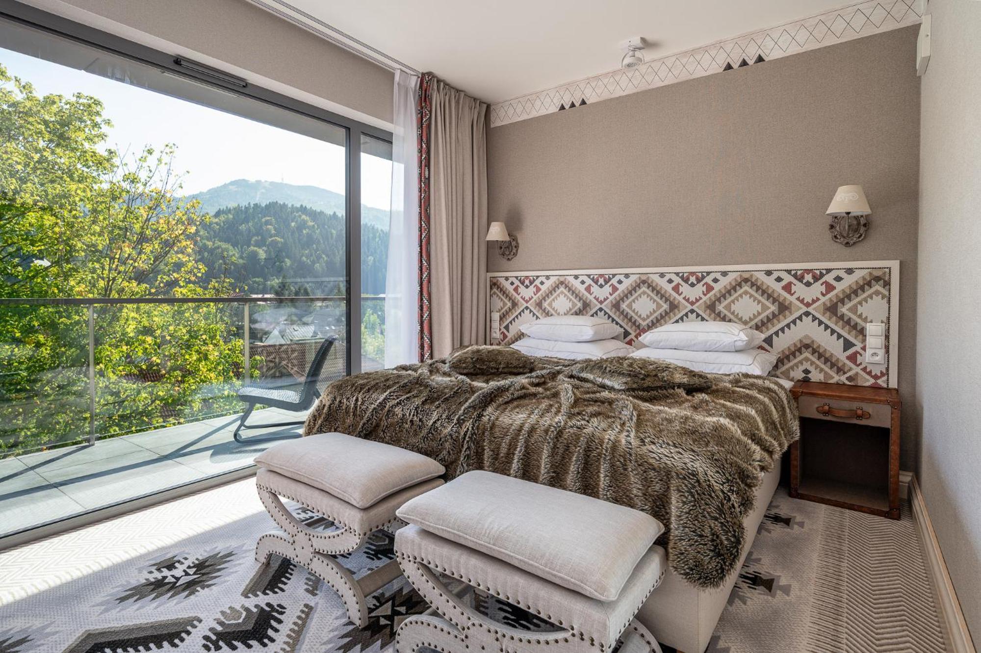 Apartament typu Suite Aries z widokiem na okolicę