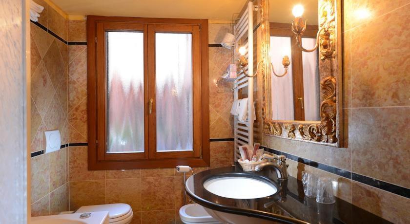 Standard Double Room,1495622767:JPEG