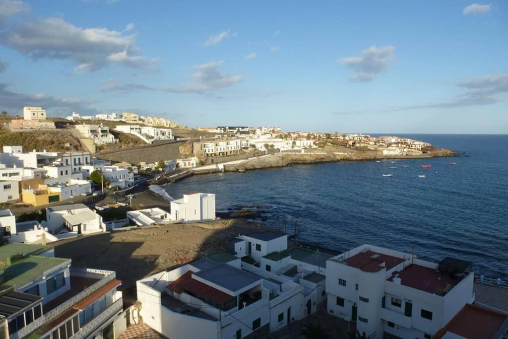 Three-Bedroom Apartment Sea View,1496981902:JPEG