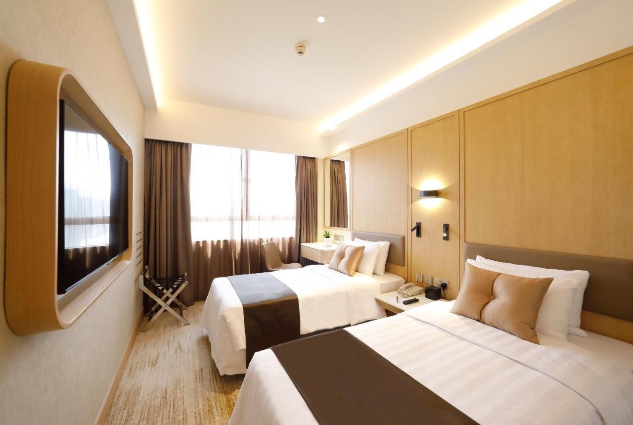 Club Floor Harbour Parkview Twin Room