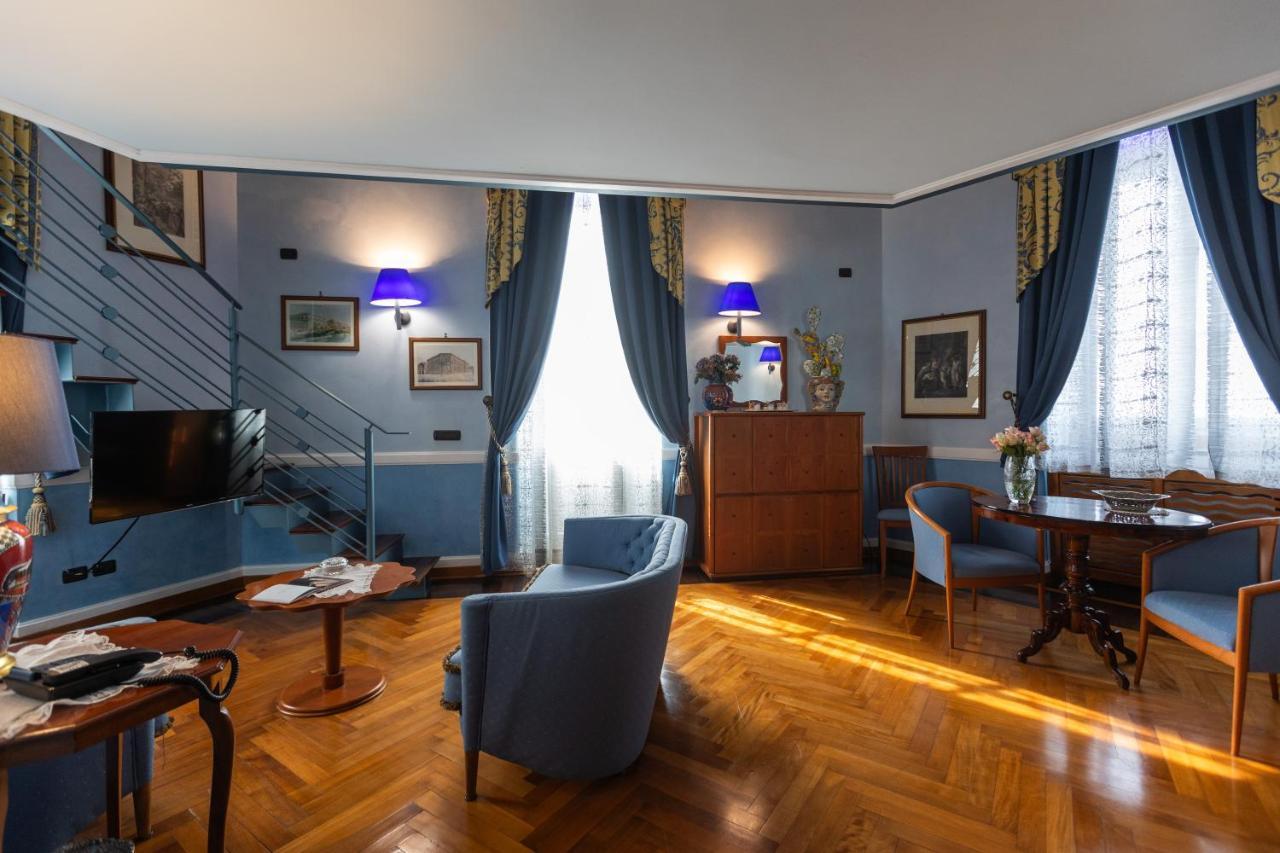Apartament typu Suite z łóżkiem typu king-size