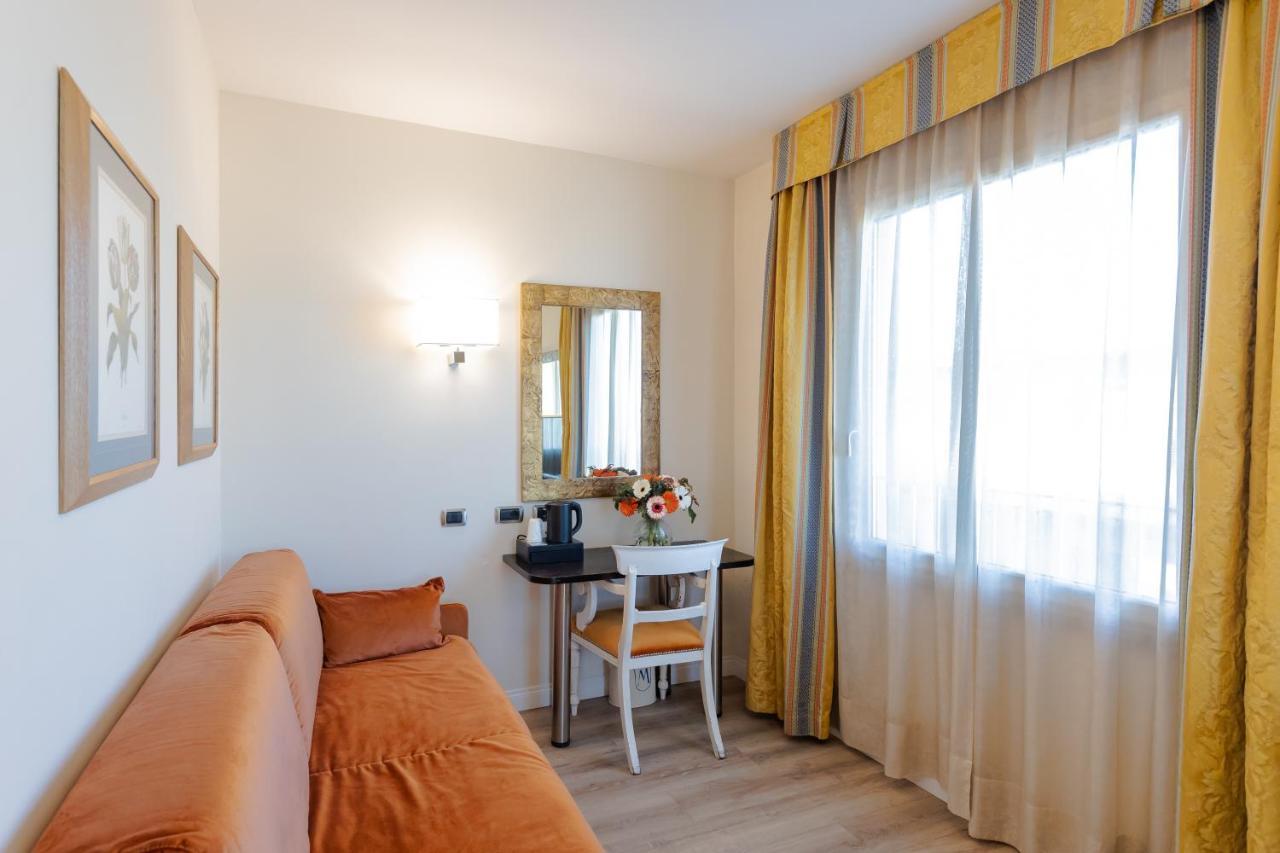 Apartament typu Junior Suite z widokiem na miasto