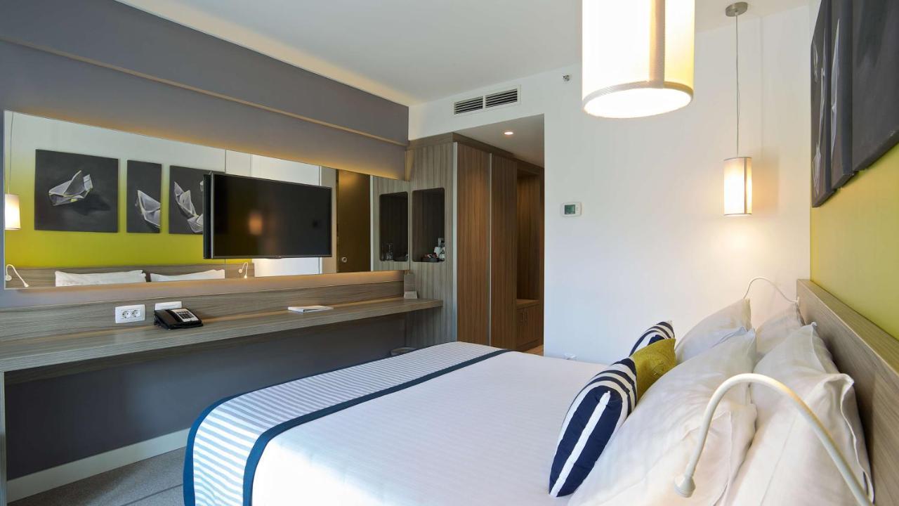 One-Bedroom Suite Balcony