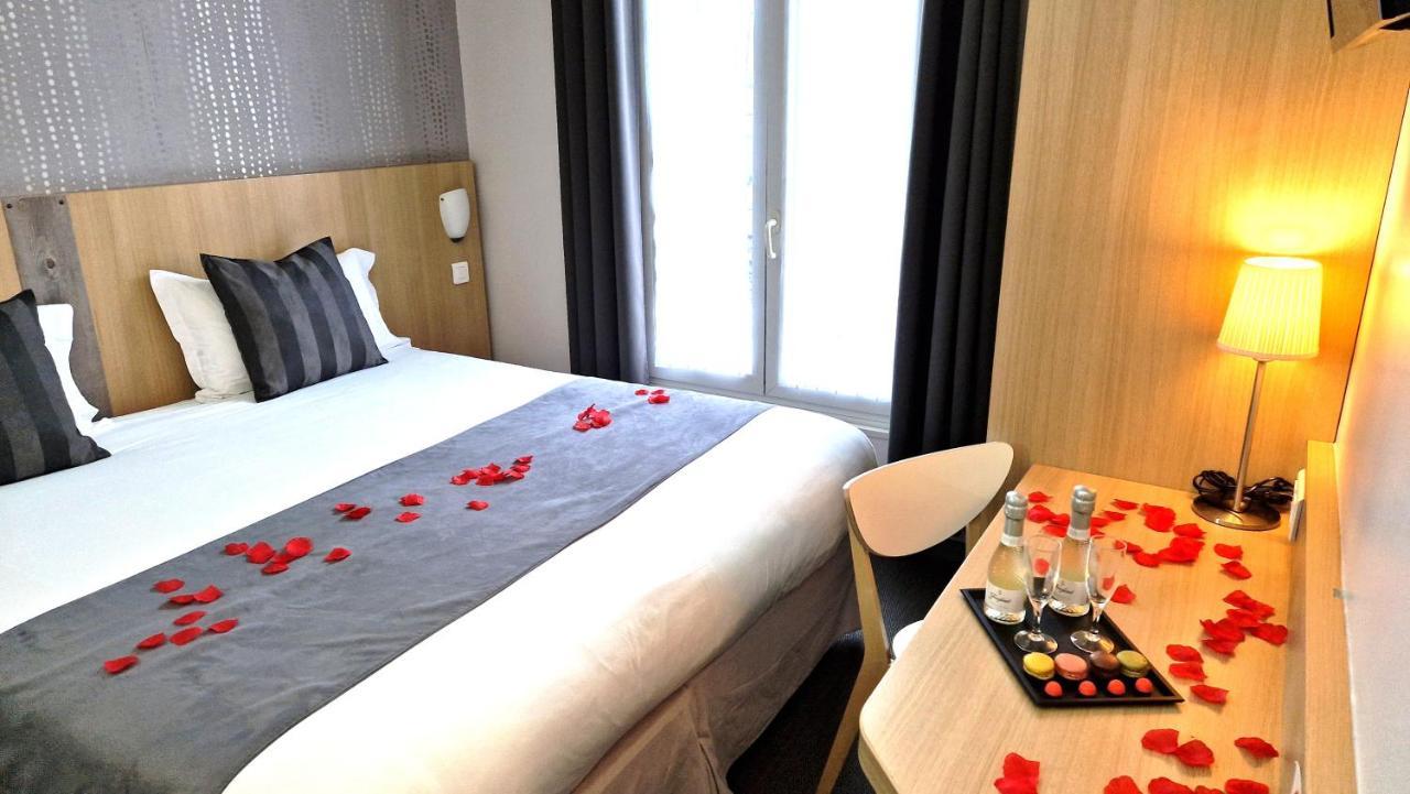 Superior Room Paris Romantic