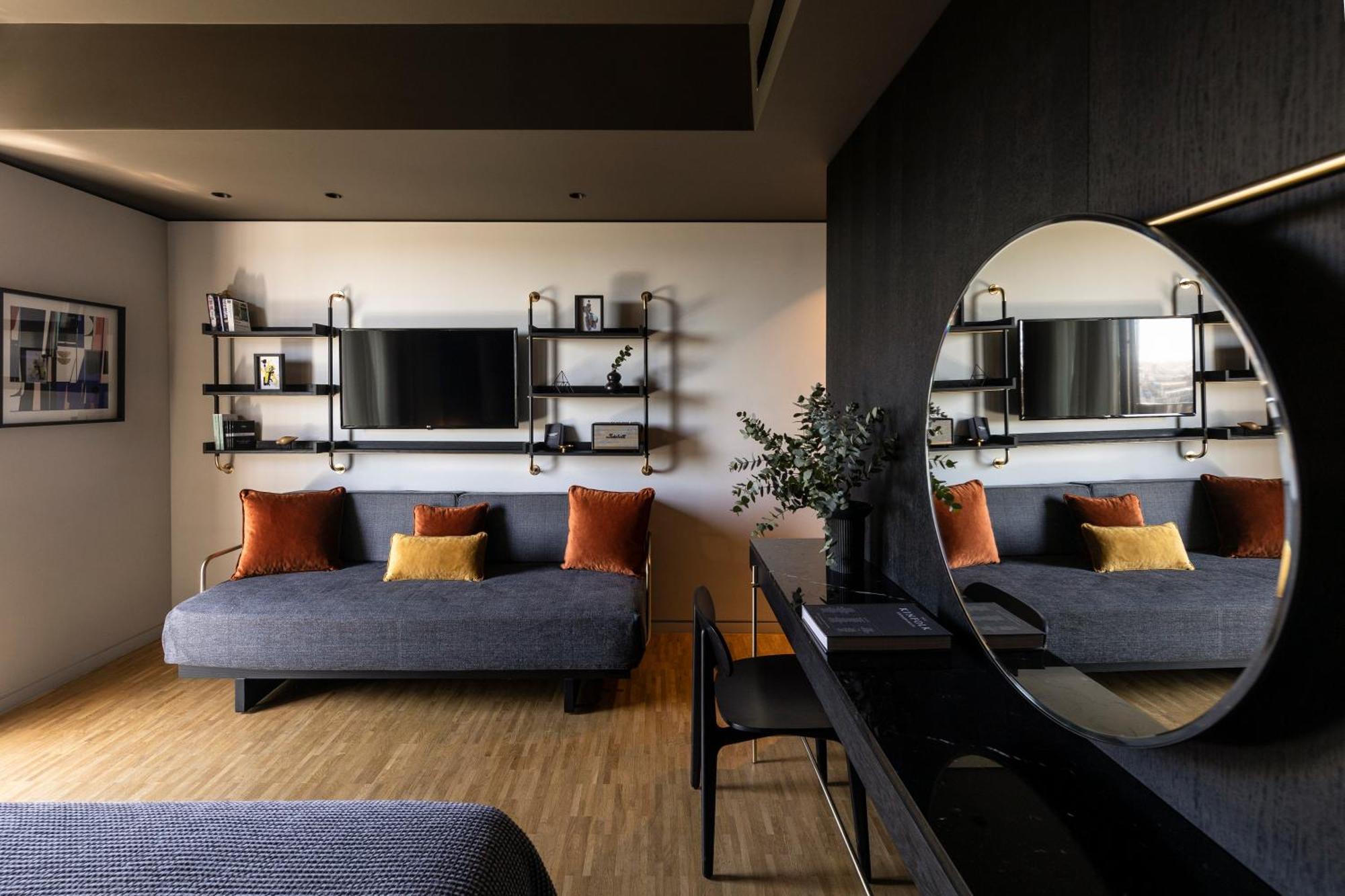 Deluxe Triple Room Balcony