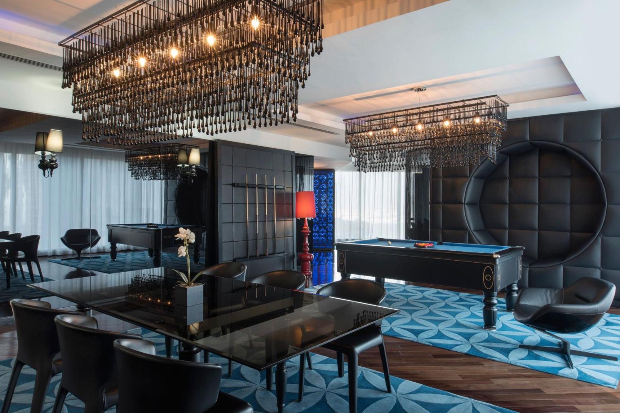 Penthouse One-Bedroom Presidential King Suite Sea View