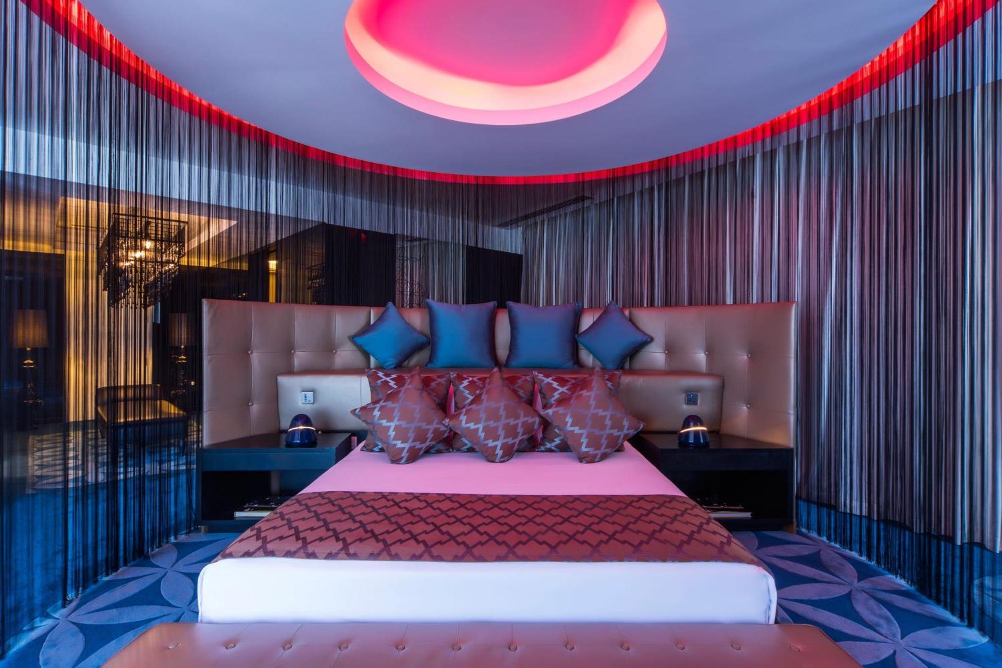 Penthouse One-Bedroom Presidential King Suite Sea View