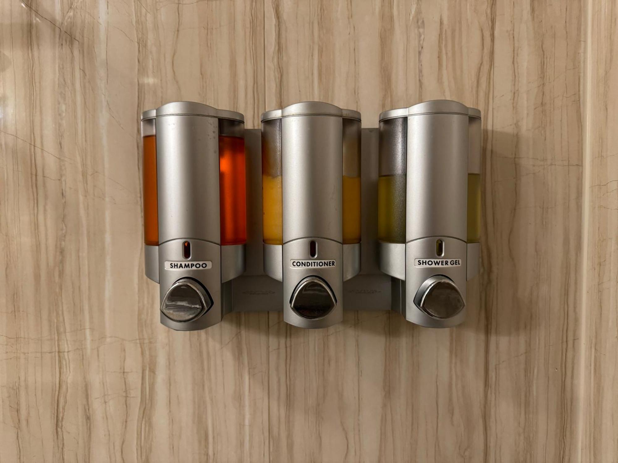 Twin Room,1654295403:JPEG